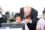 281009_knoi_internet.jpg